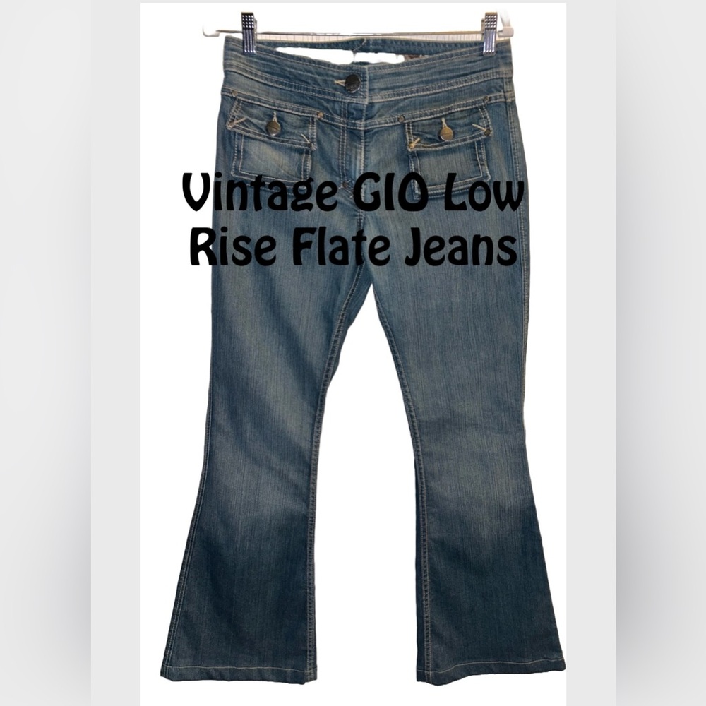 🦋Vintage Low Rise Flare Denim/Jeans by GIO🦋